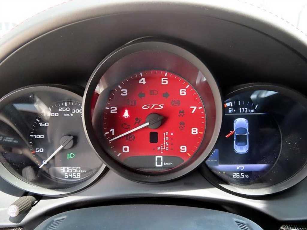 Porsche 718 2021 Rojo - Importación desde Corea - HF Imports Iquique - Foto 13