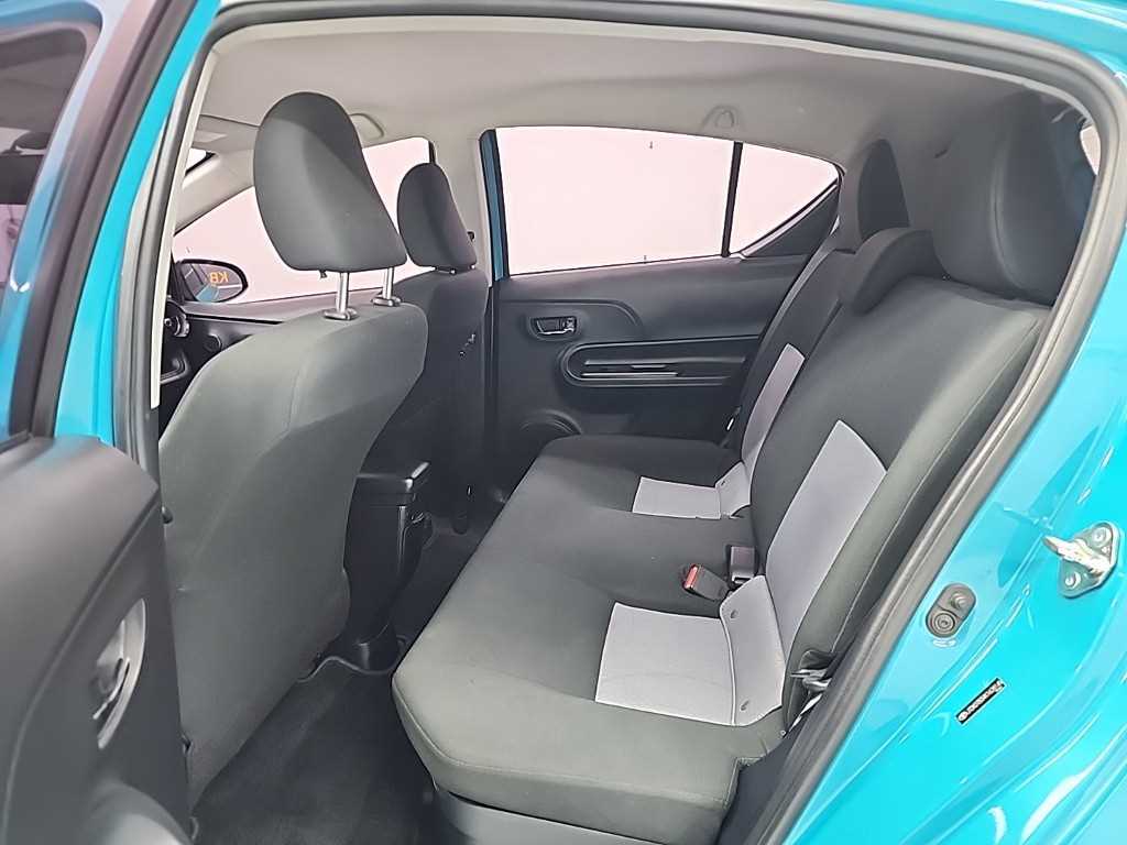 Toyota Prius - Vista 12