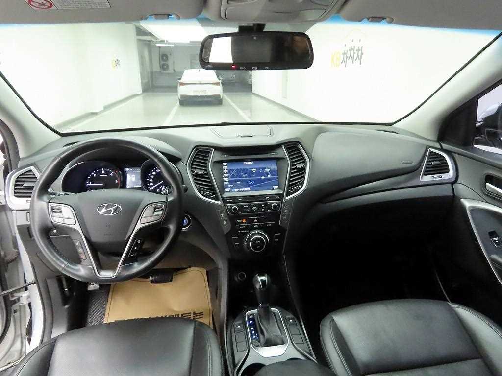 HYUNDAI Santa Fe - Vista 6