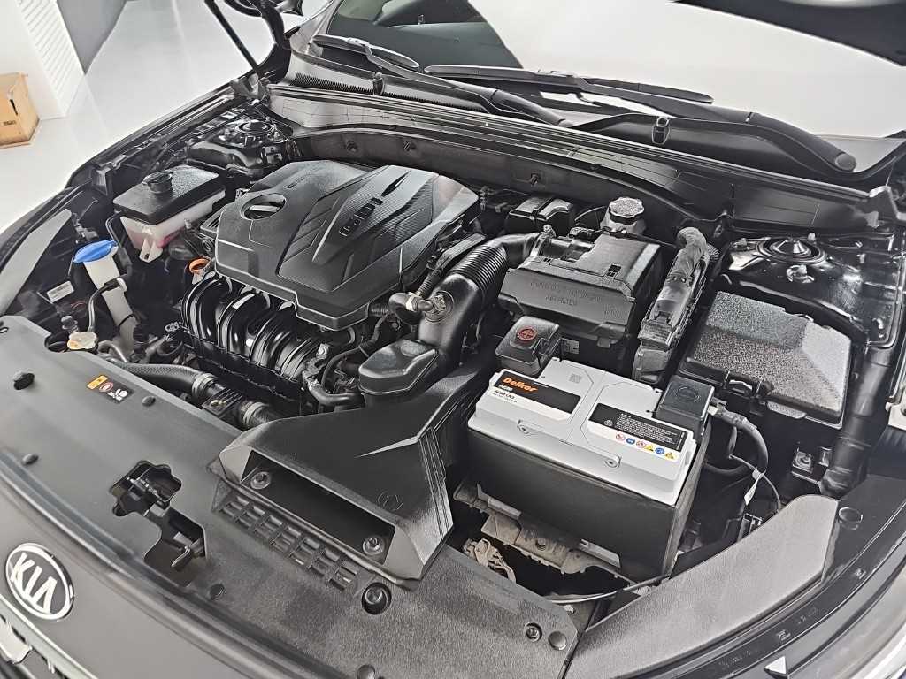 KIA K7 - Vista 5