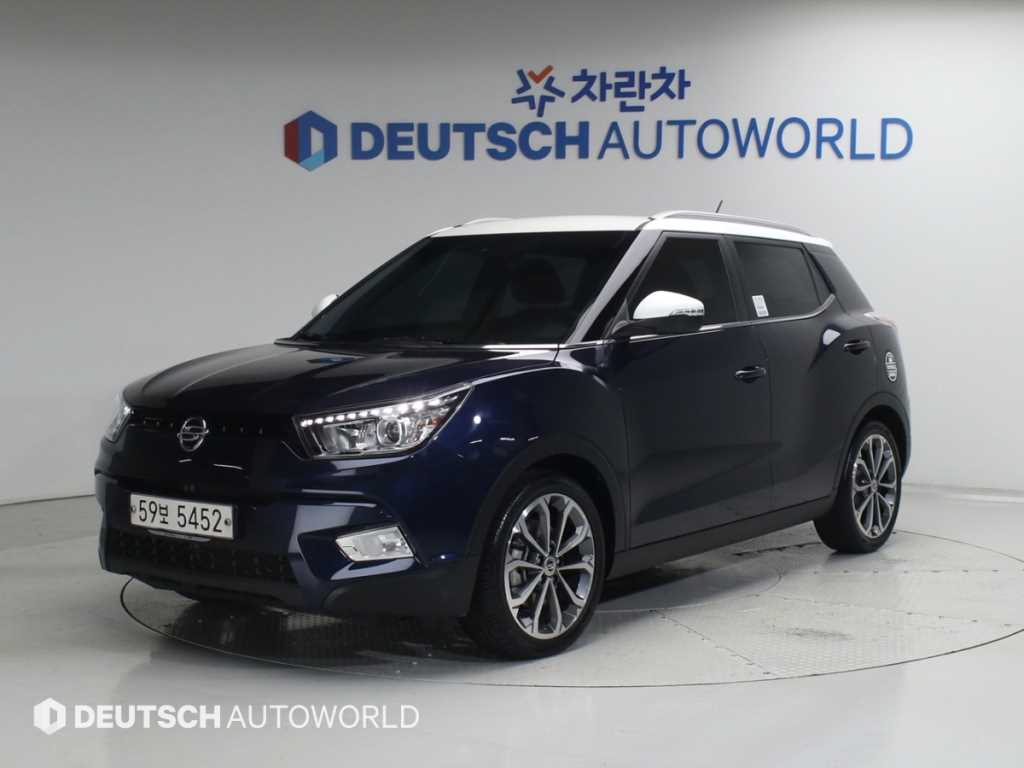 Ssangyong Tivoli - Vista 2