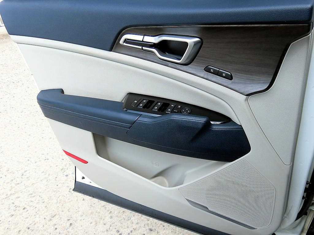 KIA Sportage - Vista 11