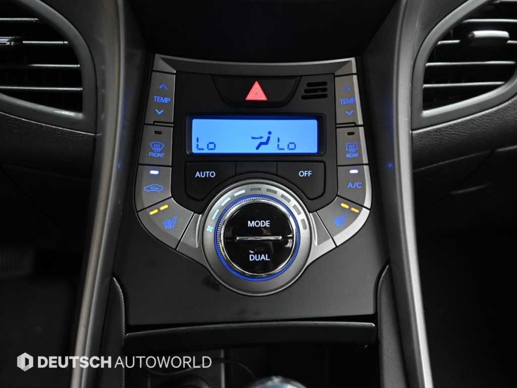 HYUNDAI Avante 2013 - Importación desde Corea - HF Imports Iquique - Foto 17