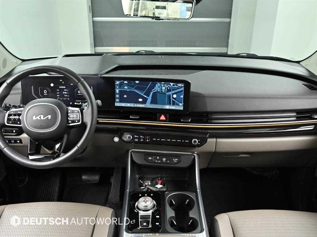 KIA Carnival - Vista 7