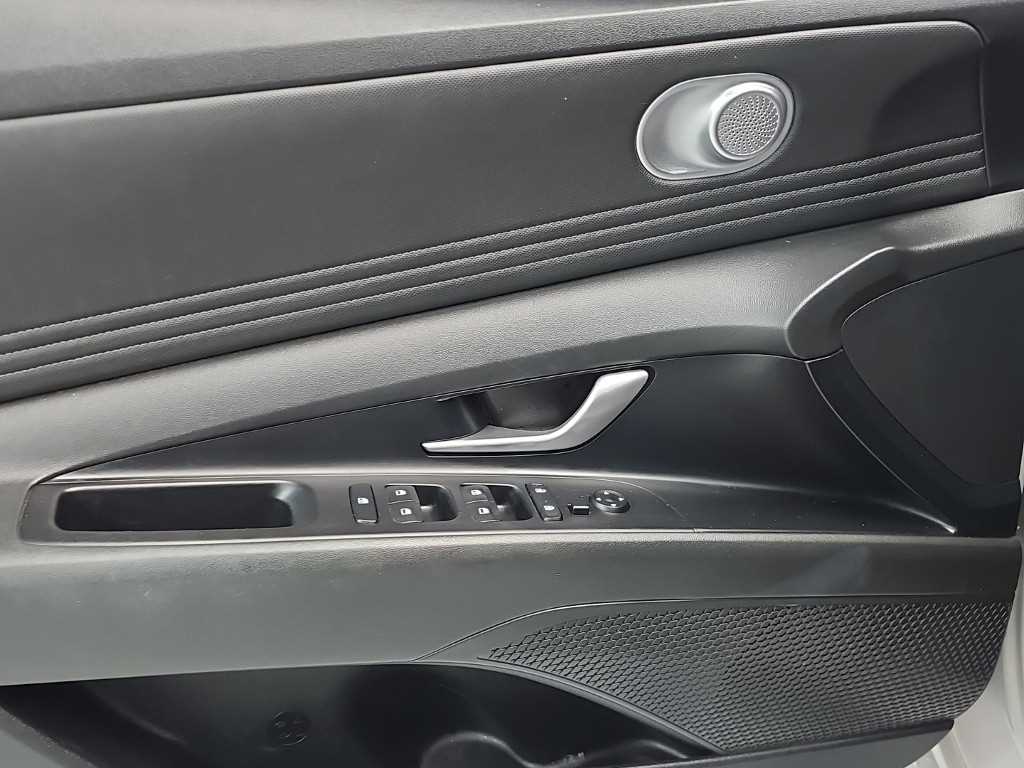 HYUNDAI Avante 2022 Gris - Importación desde Corea - HF Imports Iquique - Foto 15
