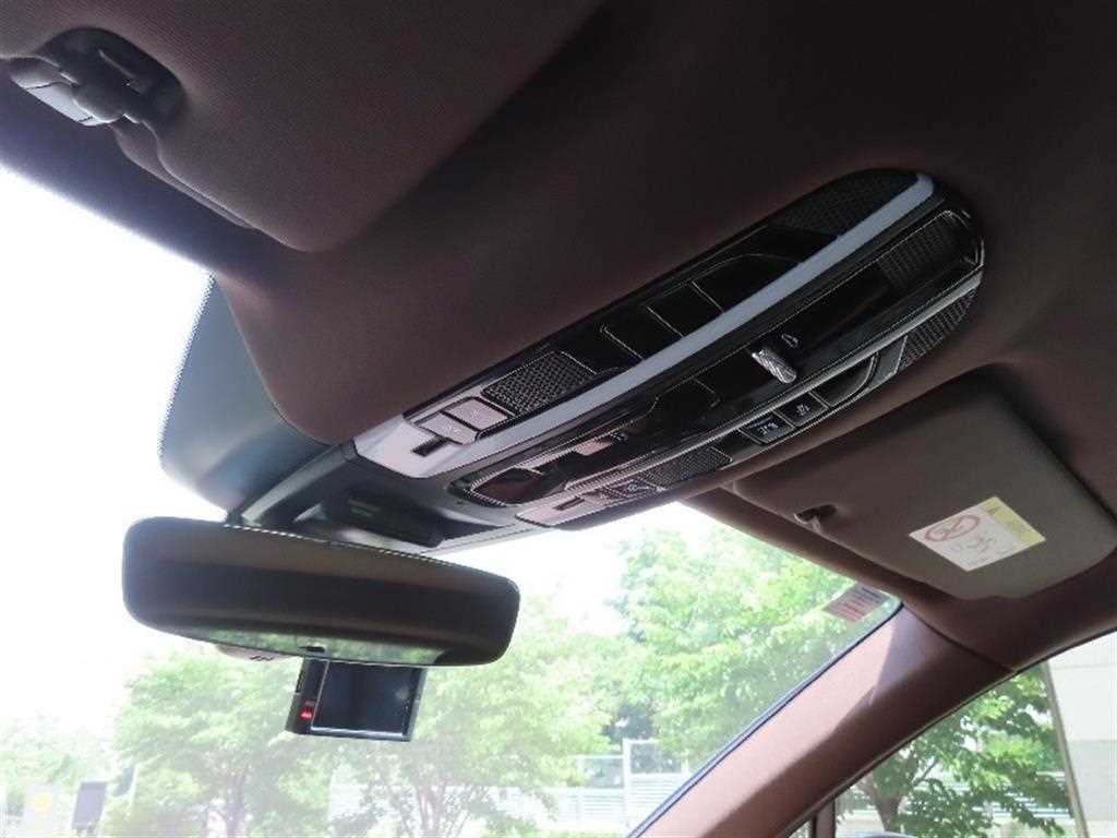 Porsche Cayenne - Vista 10