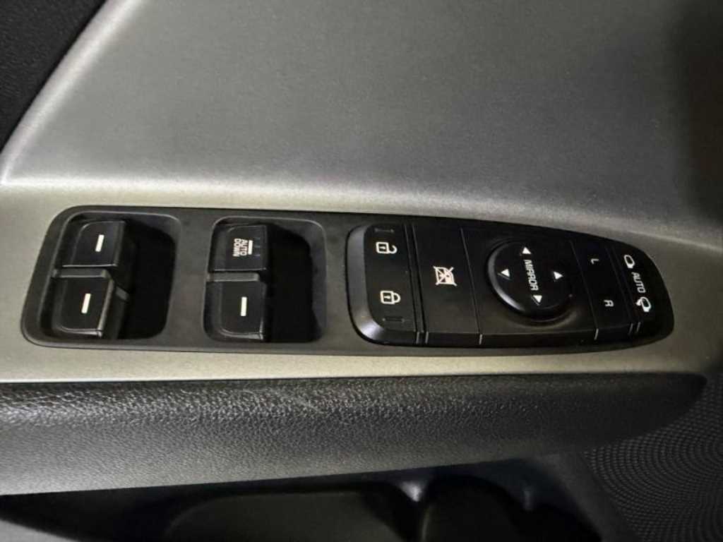 KIA Niro 2018 Azul - Importación desde Corea - HF Imports Iquique - Foto 13
