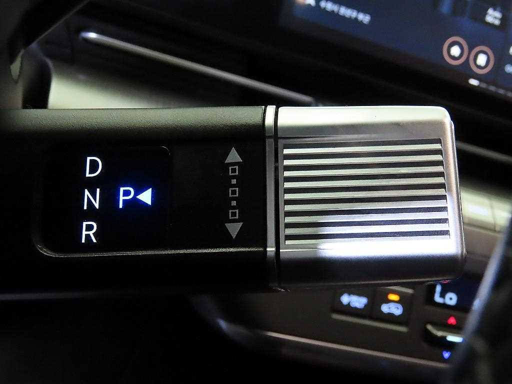HYUNDAI Kona - Vista 12
