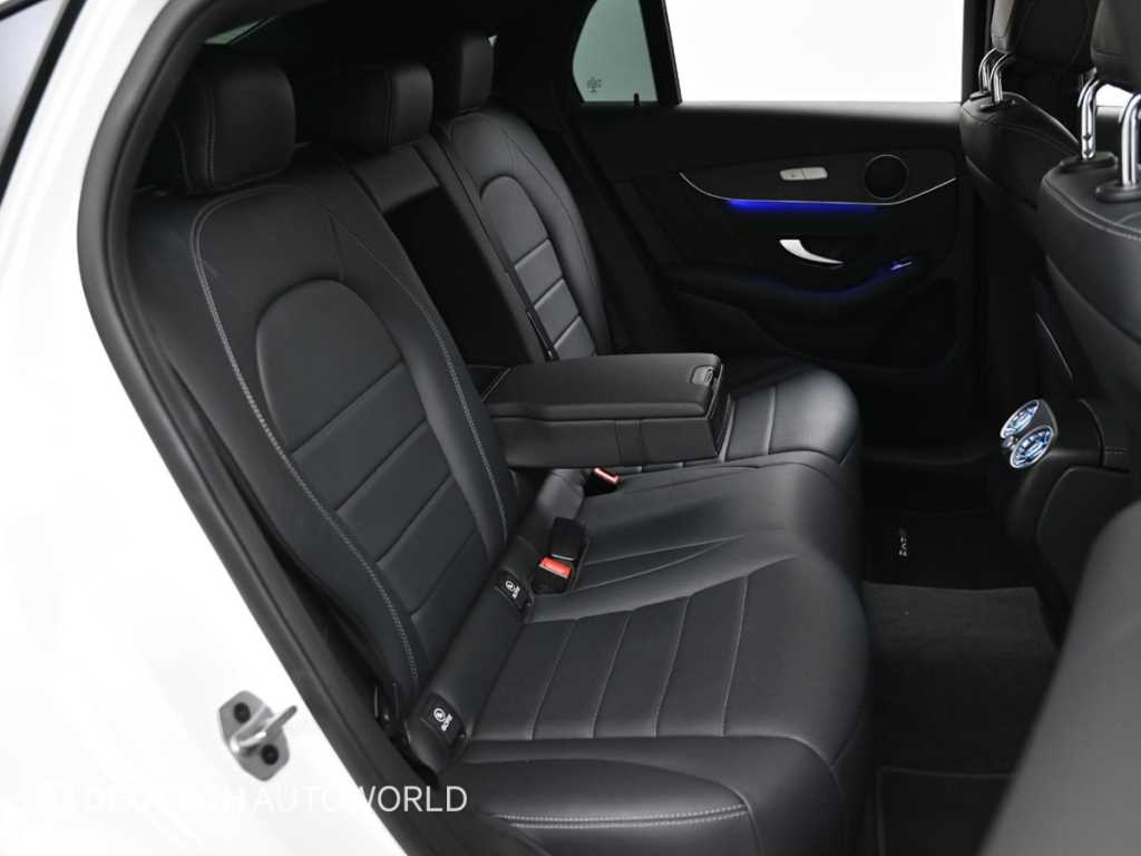 Mercedes Benz GLC Class - Vista 12