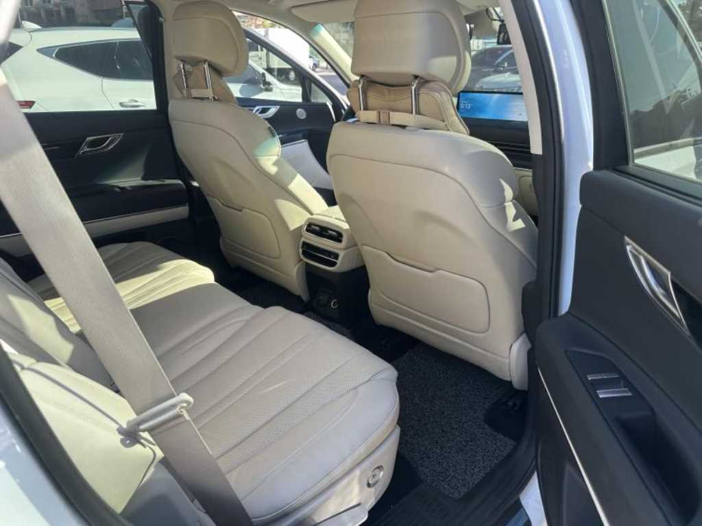 Genesis GV80 2022 Blanco - Importación desde Corea - HF Imports Iquique - Foto 14