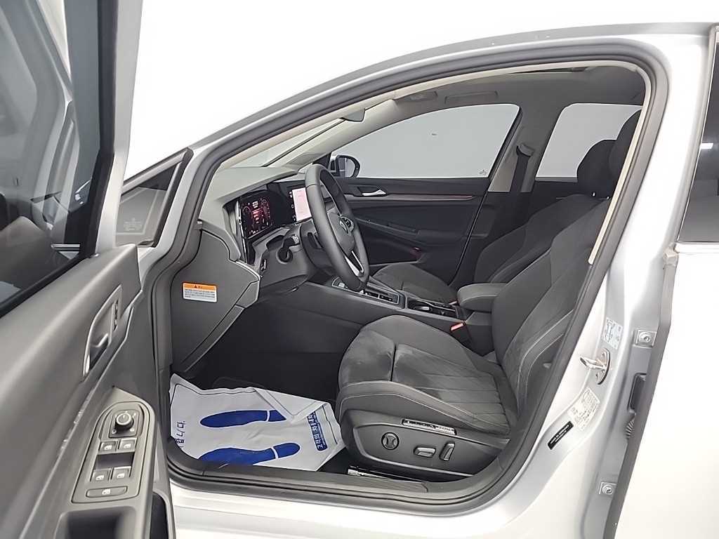 Volkswagen Golf - Vista 11