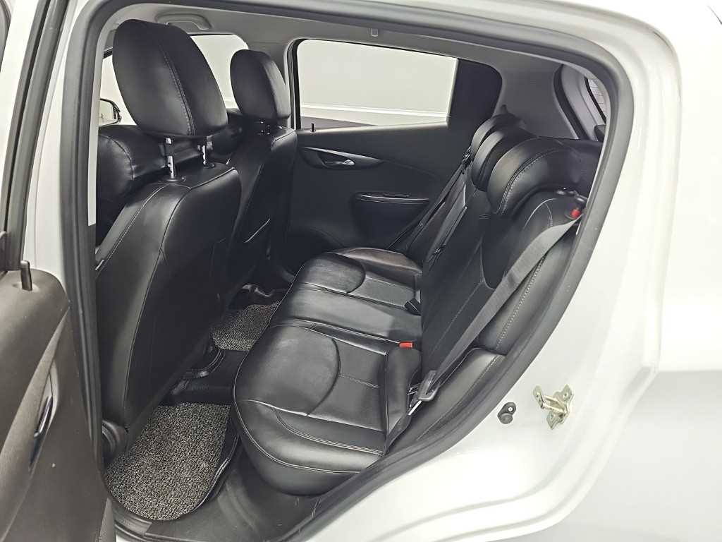 Chevrolet Spark - Vista 12