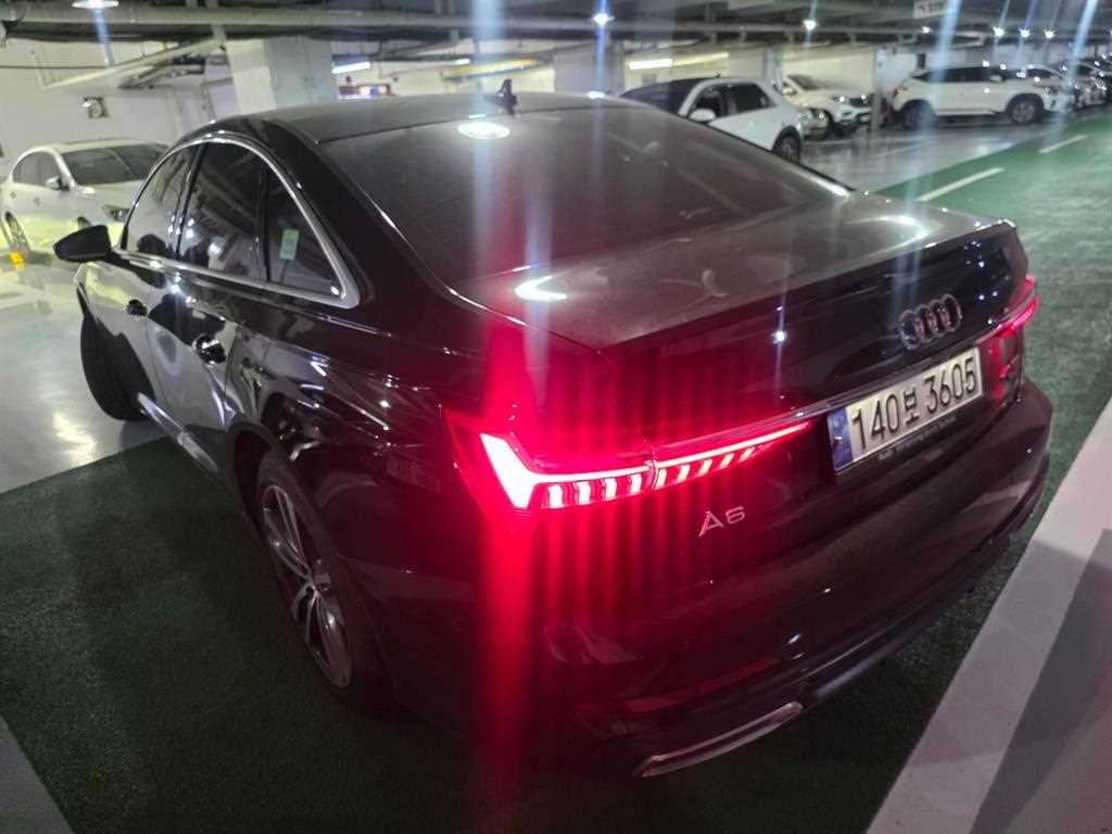 Audi A6 - Vista 6