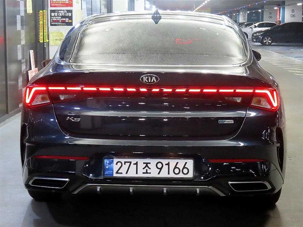 KIA K5 - Vista 5