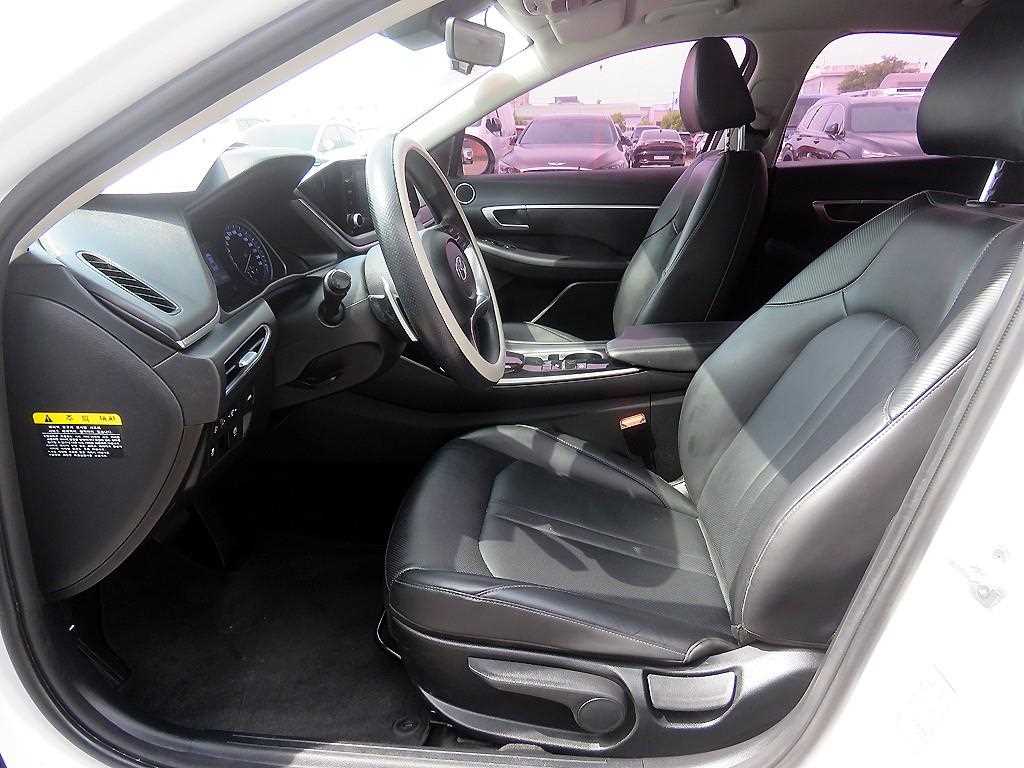 HYUNDAI Sonata - Vista 5