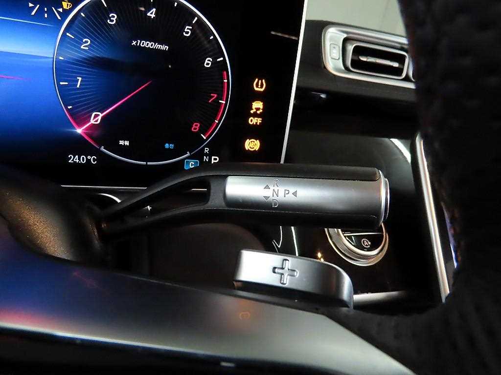 Mercedes Benz S Class - Vista 10