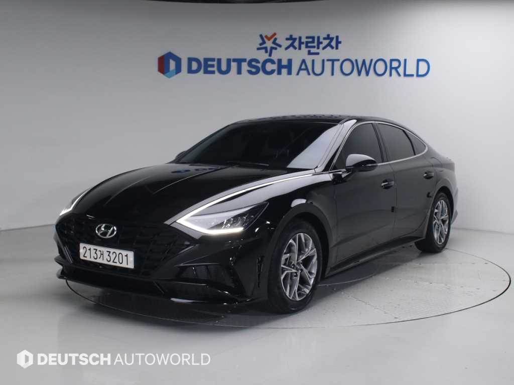 HYUNDAI Sonata 2022 Negro - Importación desde Corea - HF Imports Iquique - Foto 1