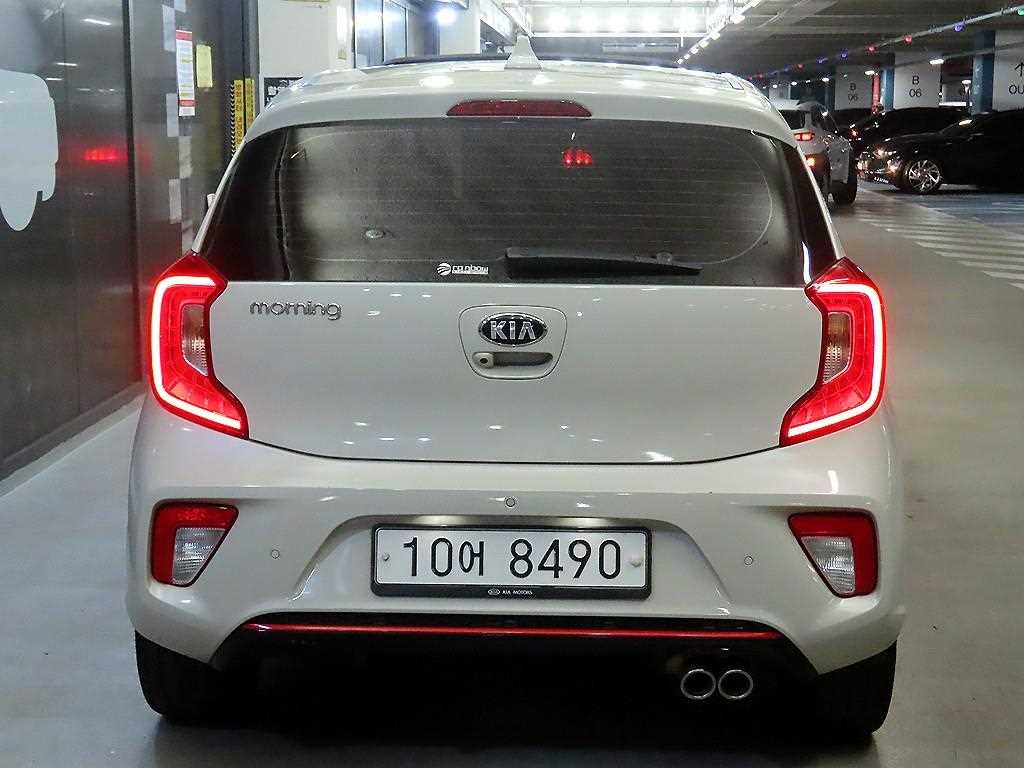 KIA Morning - Vista 5