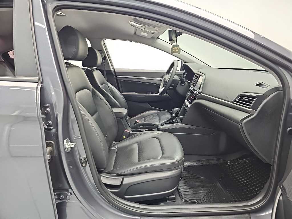 HYUNDAI Avante 2019 Gris - Importación desde Corea - HF Imports Iquique - Foto 19