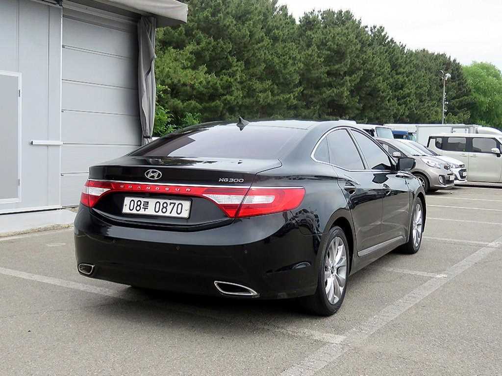 HYUNDAI Grandeur - Vista 4