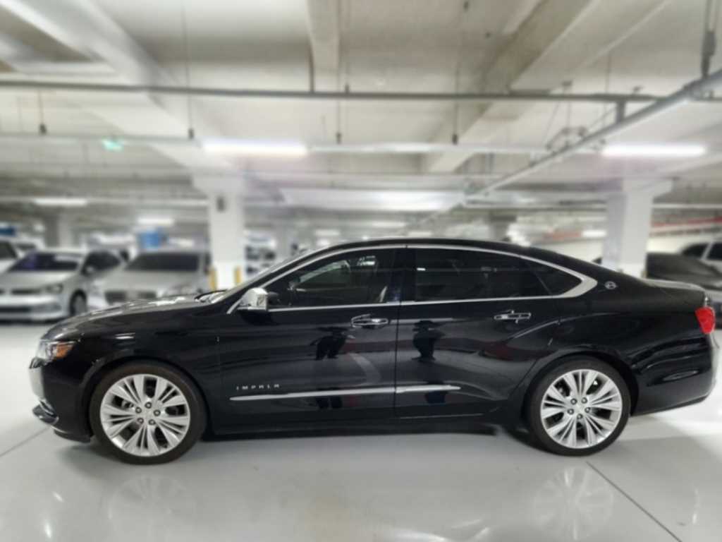 Chevrolet Impala - Vista 3