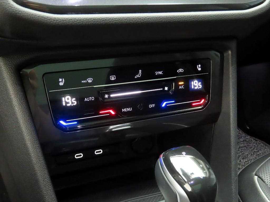 Volkswagen Tiguan - Vista 10