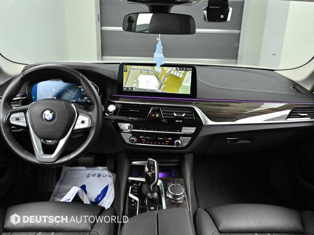 BMW 5 Series - Vista 7