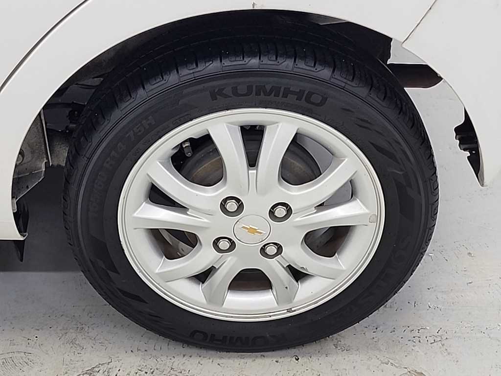 Chevrolet Spark 2015 Blanco - Importación desde Corea - HF Imports Iquique - Foto 19