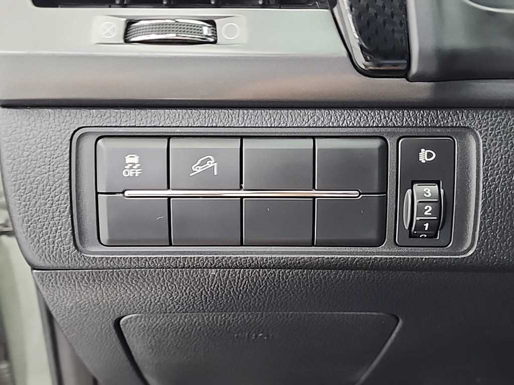 Ssangyong Rexton 2021 Verde - Importación desde Corea - HF Imports Iquique - Foto 17