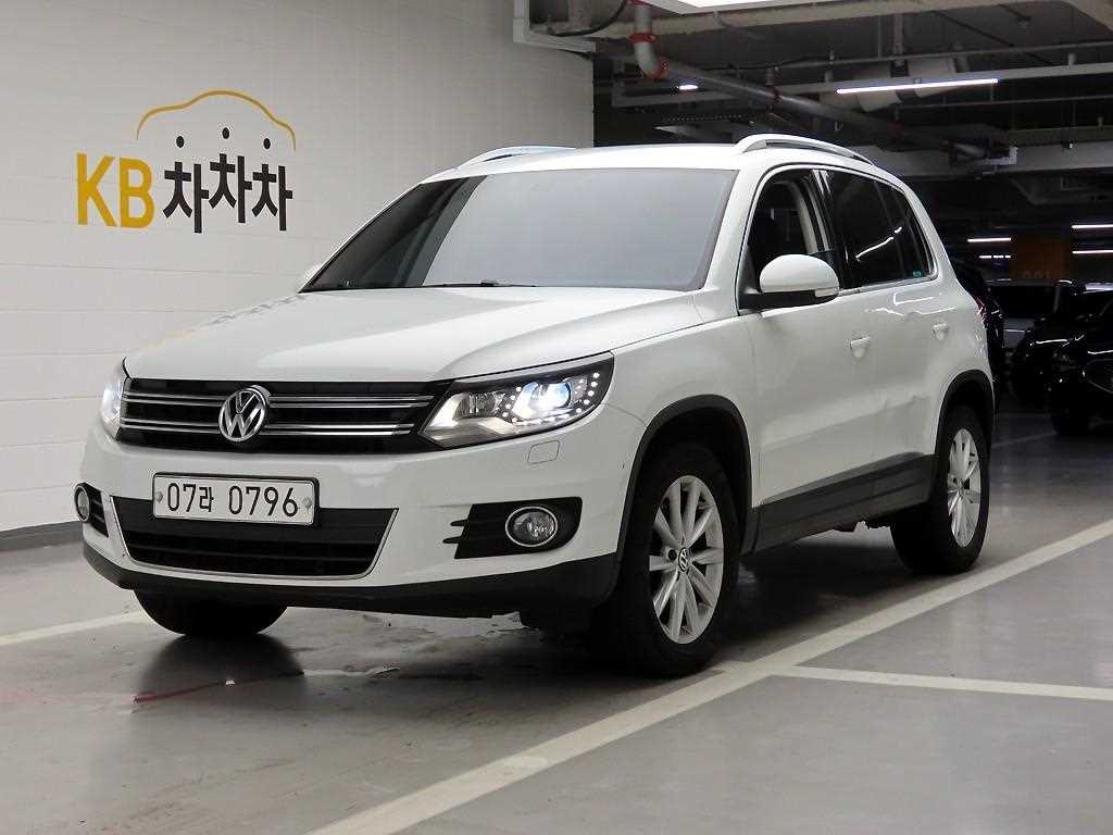 Volkswagen Tiguan - Vista 2