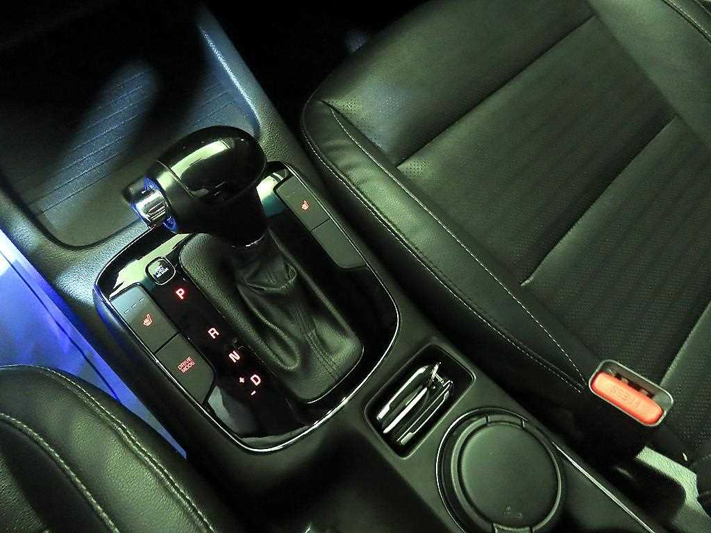 KIA K3 - Vista 12