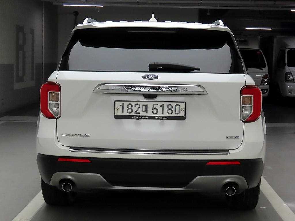 Ford Explorer - Vista 3