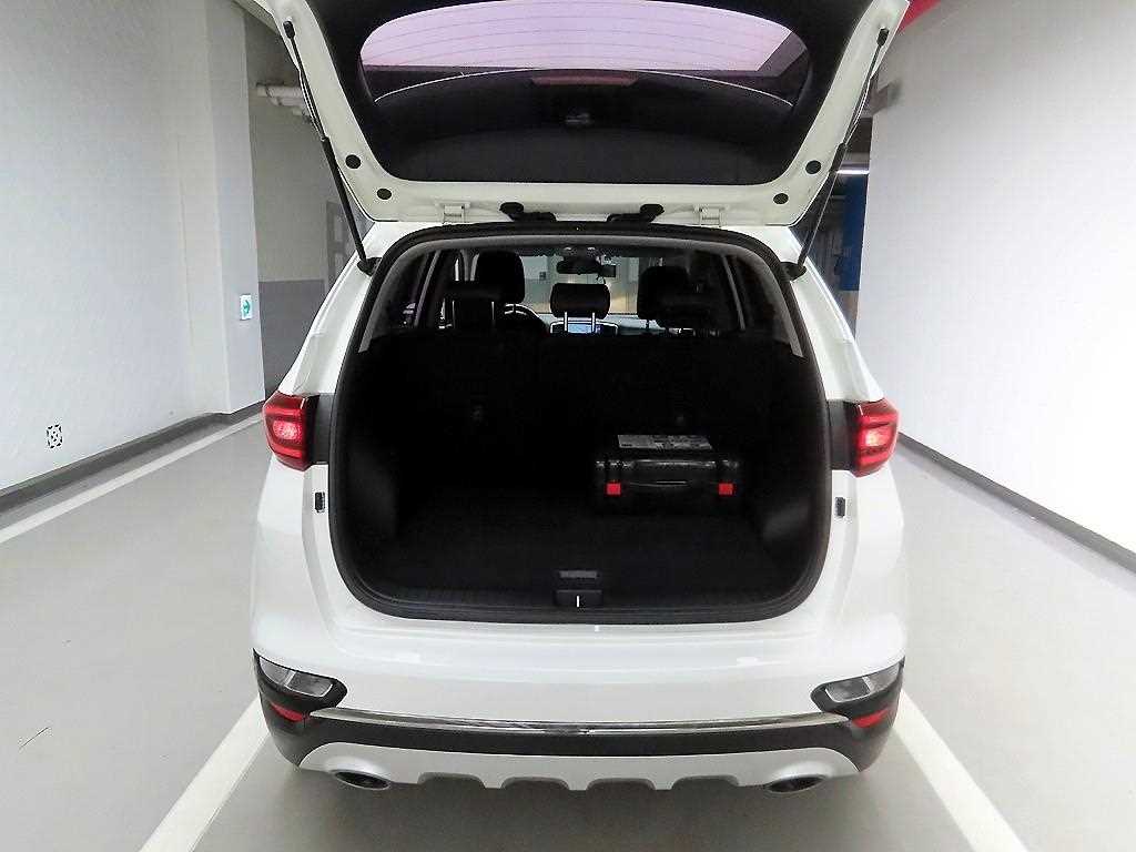 KIA Sportage - Vista 5