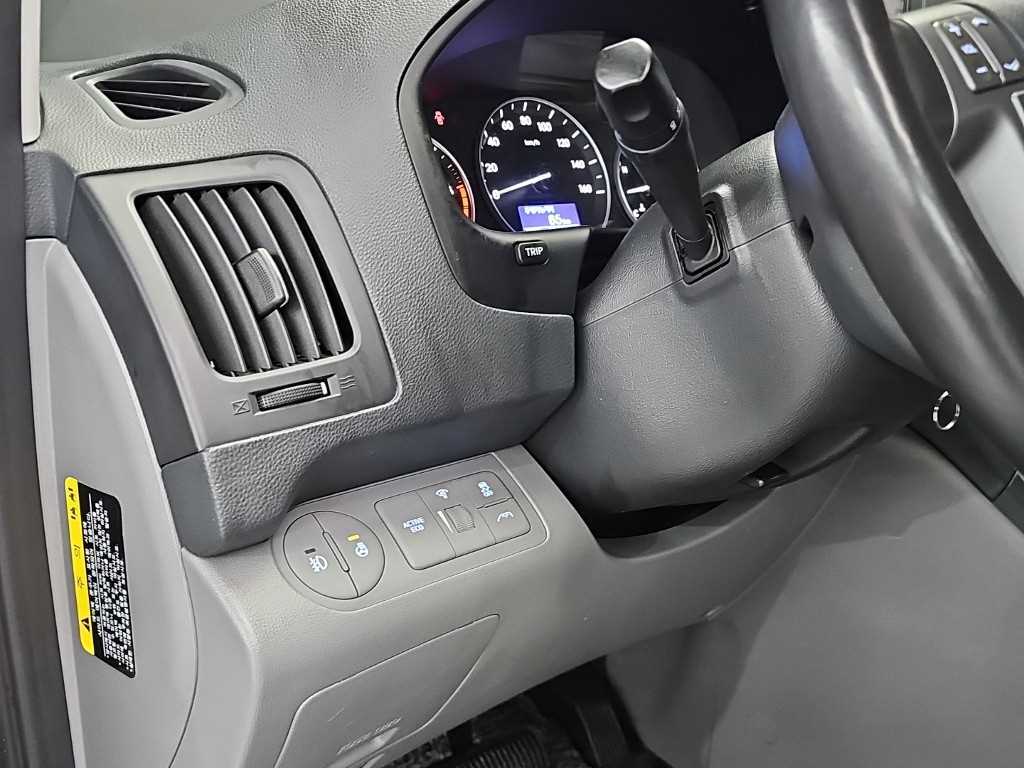 HYUNDAI Starex 2021 Blanco - Importación desde Corea - HF Imports Iquique - Foto 18