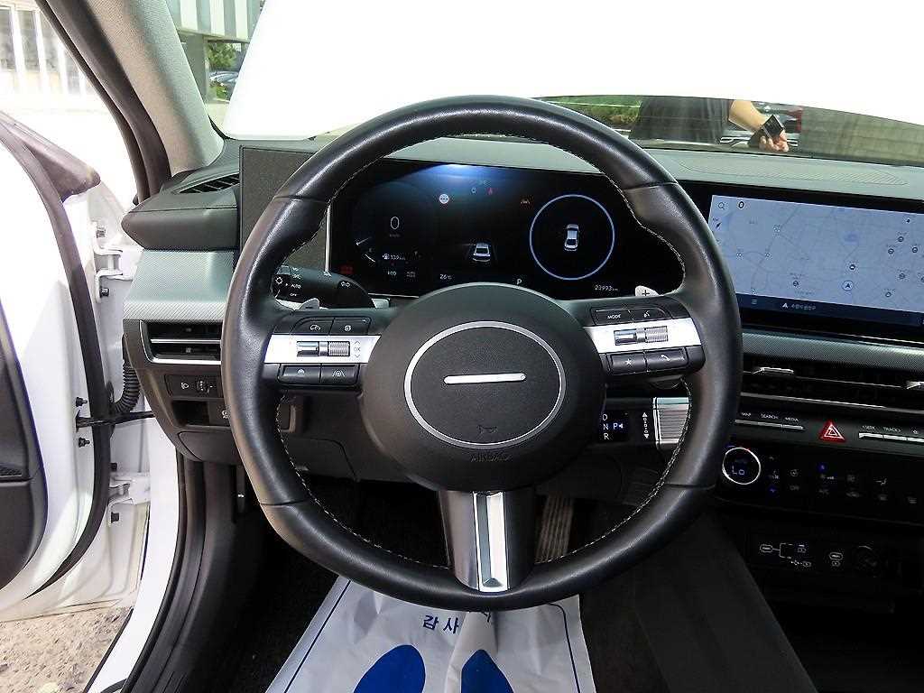 HYUNDAI Sonata - Vista 8