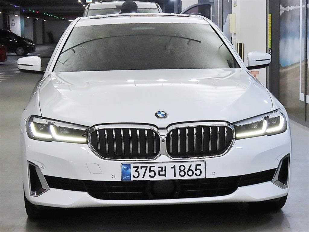 BMW 5 Series - Vista 2
