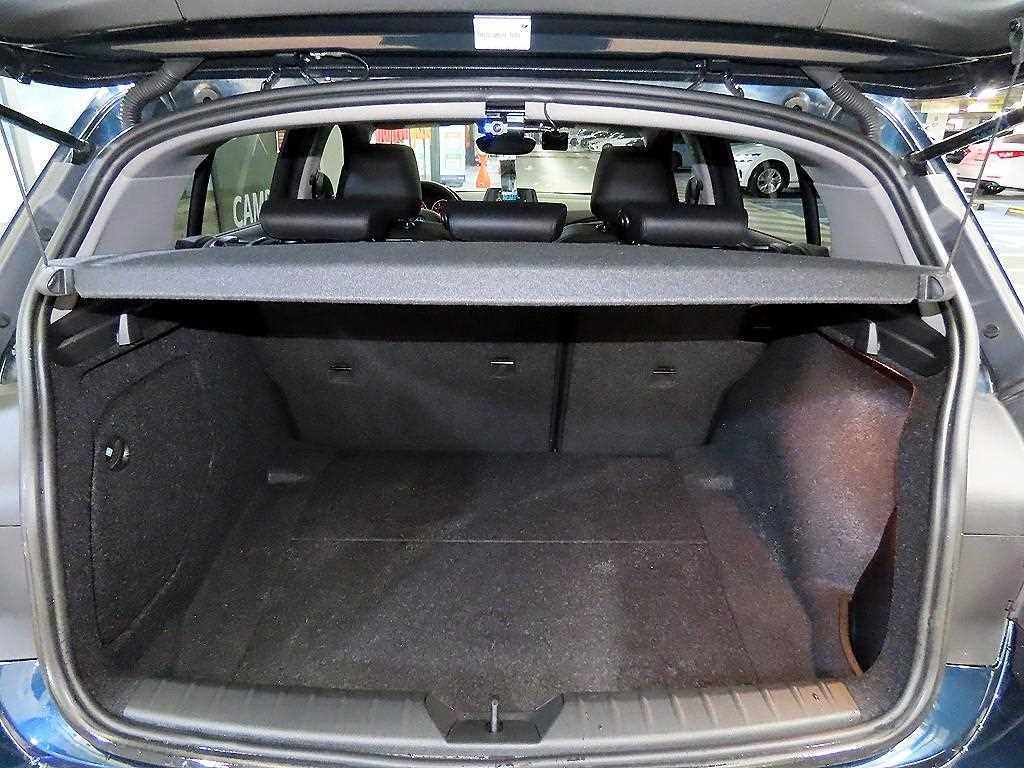BMW 1 series 2016 Azul - Importación desde Corea - HF Imports Iquique - Foto 17