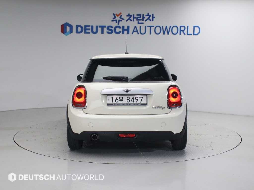 Mini Cooper - Vista 4