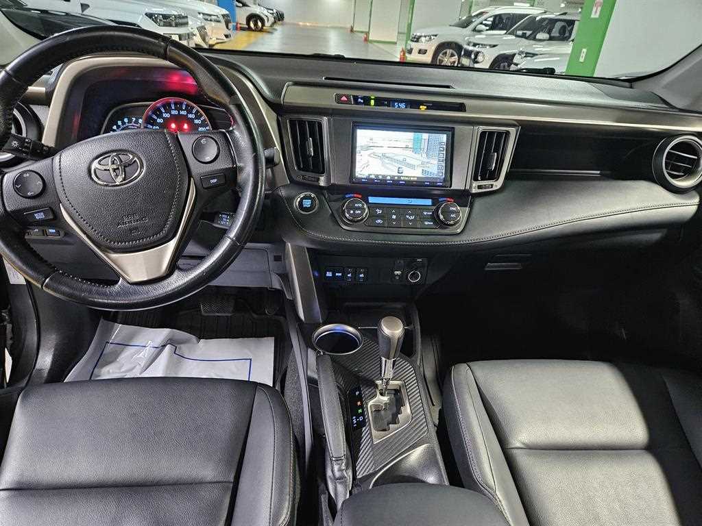 Toyota RAV4 - Vista 7
