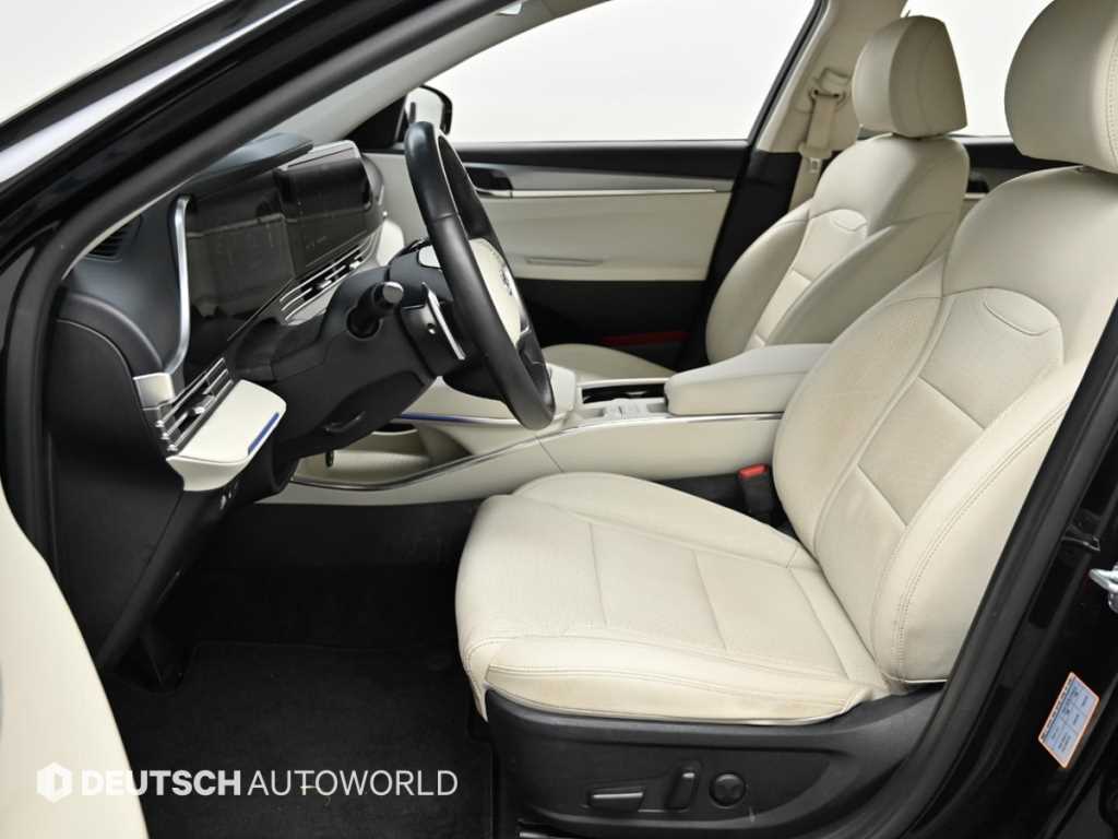 HYUNDAI Grandeur - Vista 9