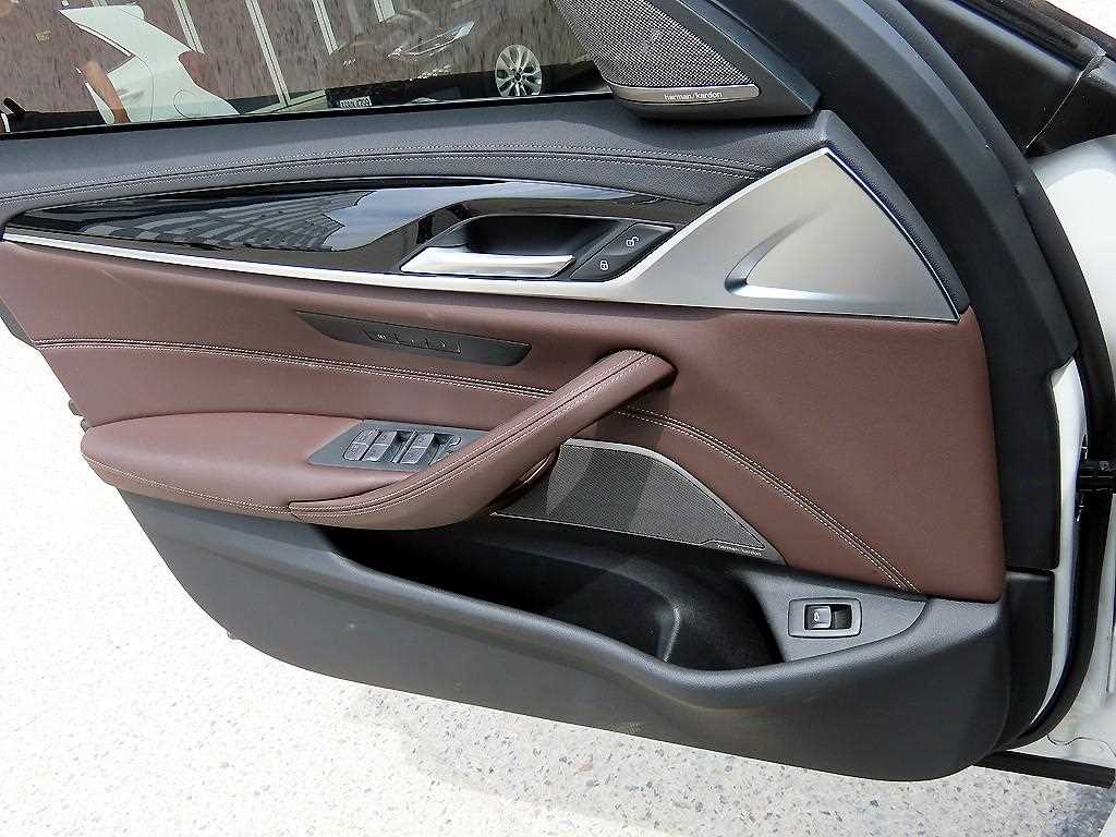 BMW 5 Series - Vista 12