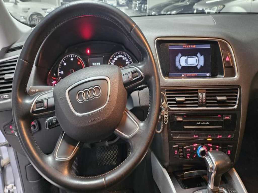 Audi Q5 - Vista 10