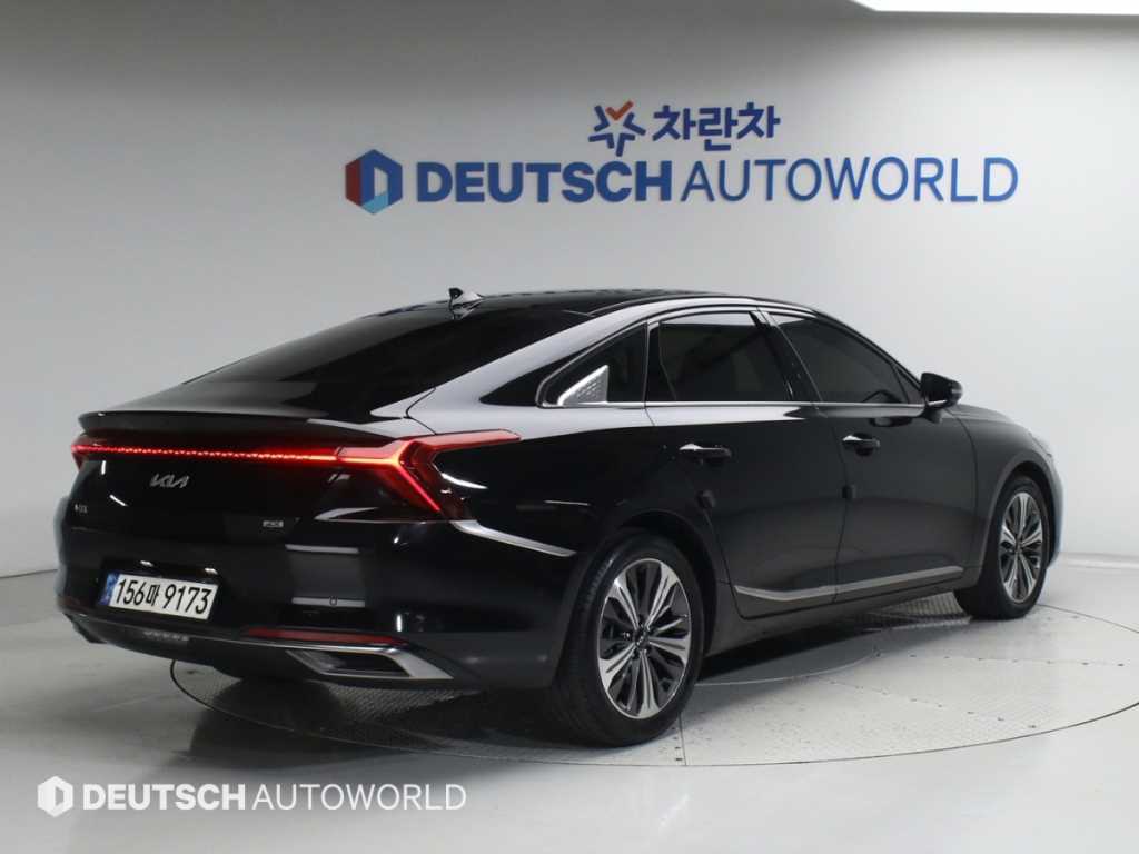 KIA K8 - Vista 2