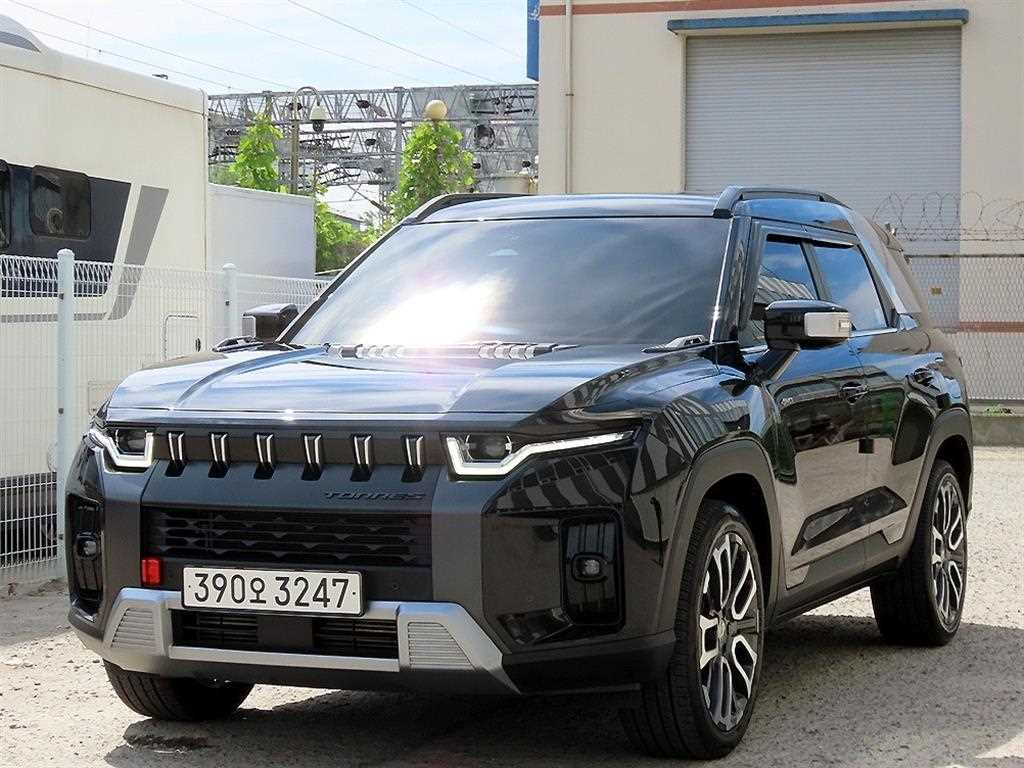 Ssangyong Torres 2023 Negro - Importación desde Corea - HF Imports Iquique - Foto 1