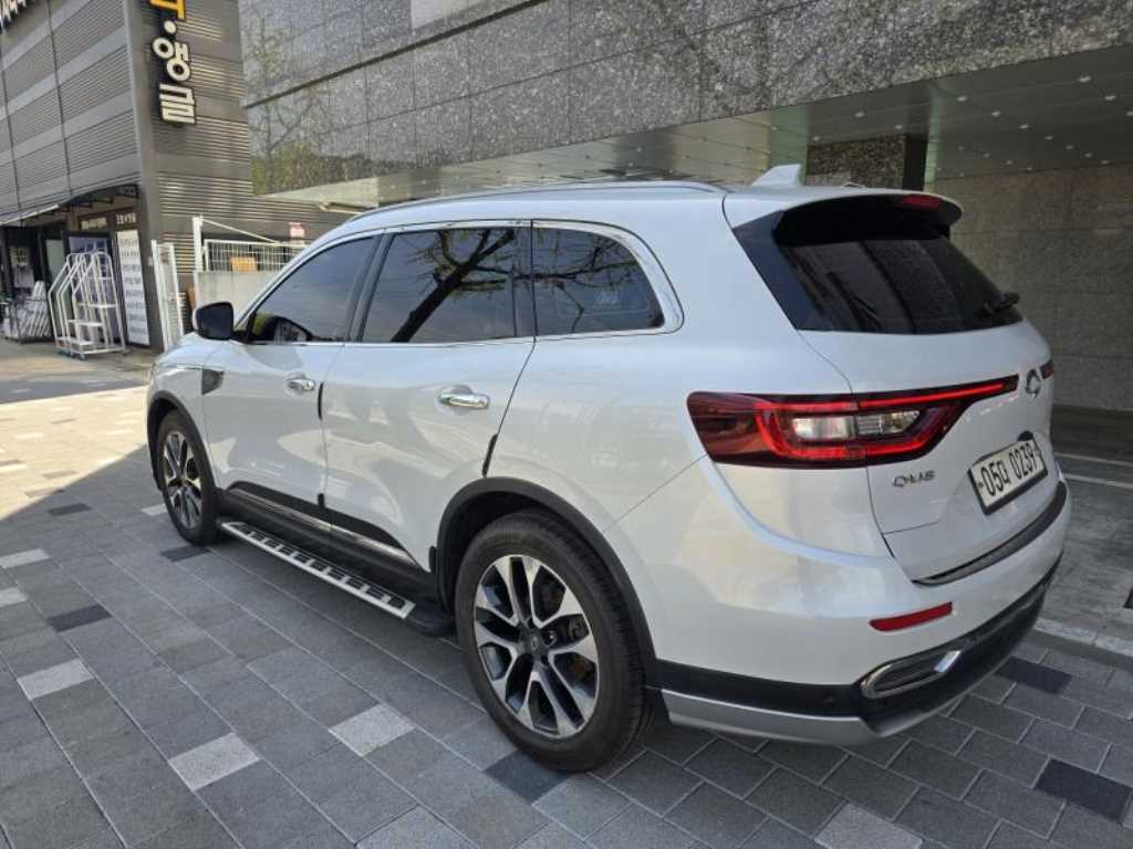SAMSUNG QM6 2017 Blanco - Importación desde Corea - HF Imports Iquique - Foto 14