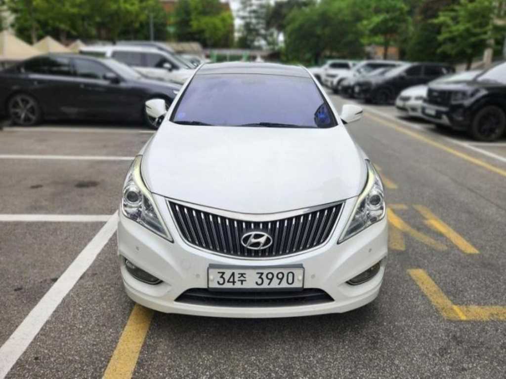 HYUNDAI Grandeur 2014 Blanco - Importación desde Corea - HF Imports Iquique - Foto 1