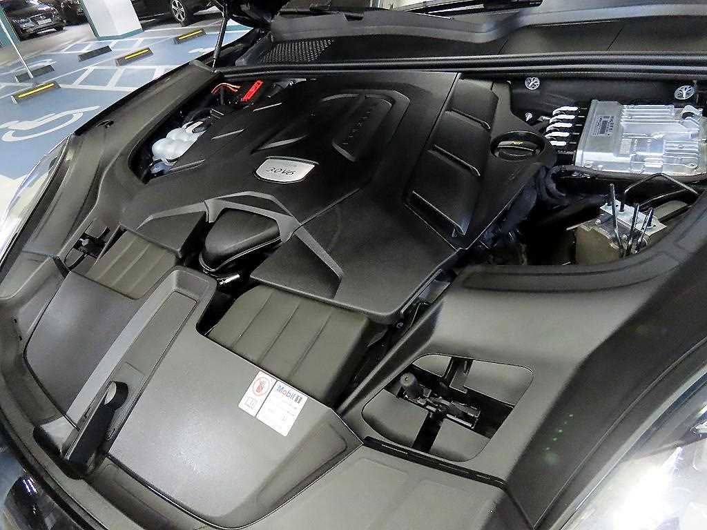 Porsche Cayenne 2023 Negro - Importación desde Corea - HF Imports Iquique - Foto 19