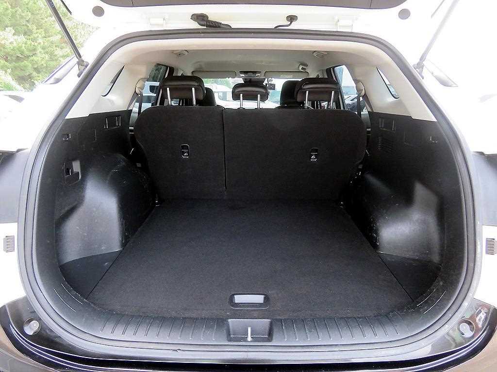 KIA Sportage - Vista 5