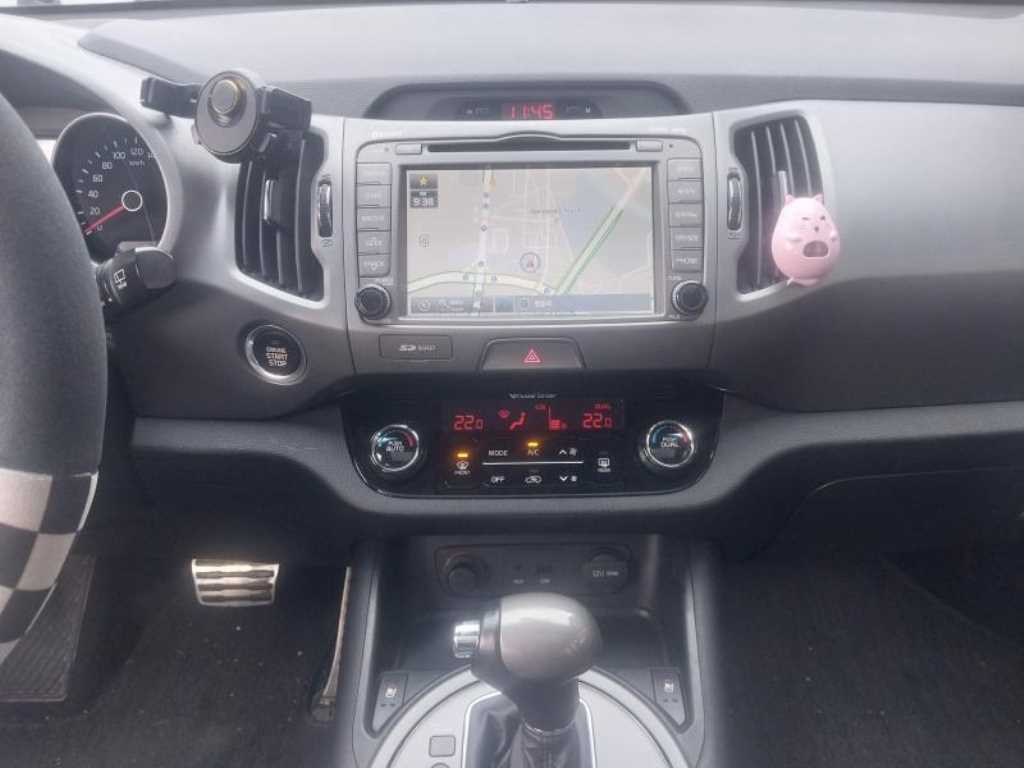 KIA Sportage - Vista 9
