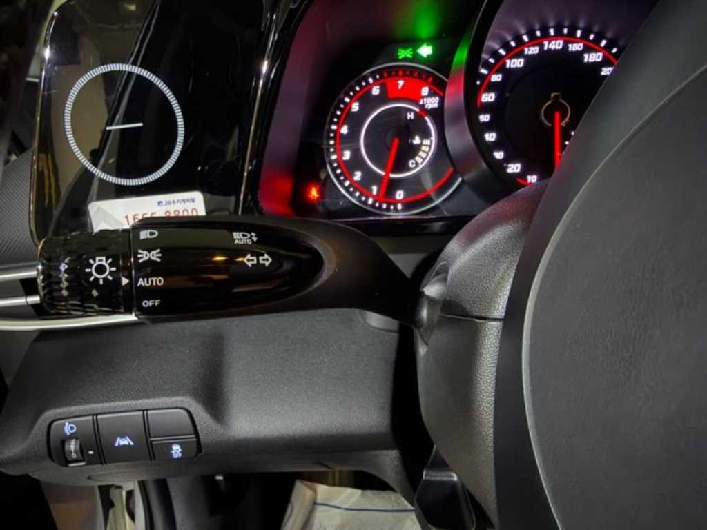 HYUNDAI Avante 2022 Blanco - Importación desde Corea - HF Imports Iquique - Foto 14